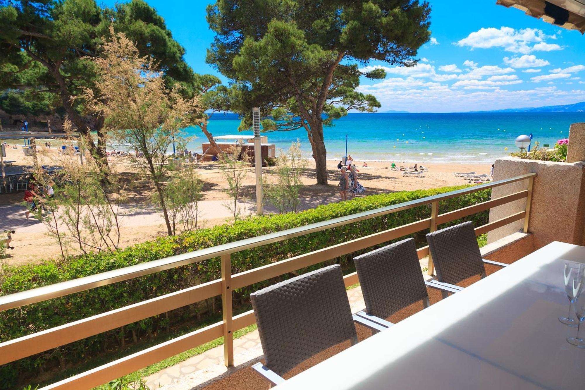 Uhc Playamero Family Complex Aacc Salou Room photo